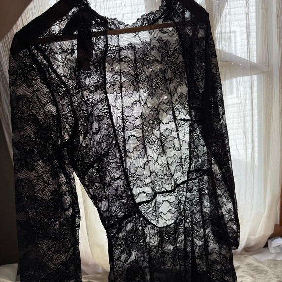 NWT Victoria’s Secret full body long sleeve black lace catsuit leotard one piece - Picture 4 of 6